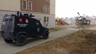 Yüksekovada 6. kattan düşen şahıs hayatını kaybetti