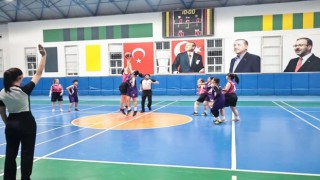 Yurtlar arası turnuva maratonunda şampiyonlar ödüllerine kavuşuyor