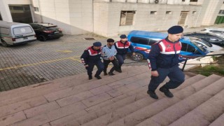 18 yıl kesinleşmiş cezası bulunan firari, Jandarma operasyonu ile yakalandı