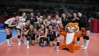 2023 CEV Şampiyonlar Ligi: Eczacıbaşı Dynavit: 3 - Grupa Azoty Chemik Police: 1