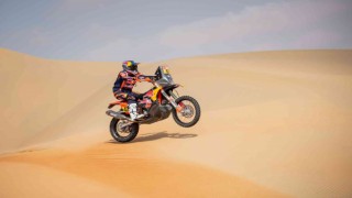 2023 Dakar Rallisinde motosiklette şampiyon Kevin Benavides