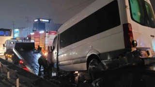 9 araç kazaya karıştı, ortalık savaş alanına döndü