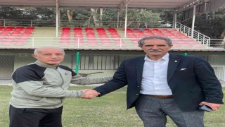 Adana İdmanyurdu, teknik direktör Necat Bakan ile anlaştı
