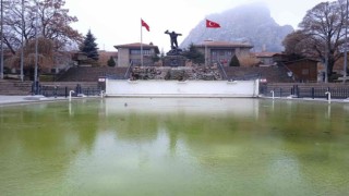 Afyonkarahisarda olumsuz hava şartları sürüyor