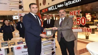 Ahlat T Tipi Kapalı ve Açık Ceza İnfaz Kurumu Müdürlüğünde Kitap iyileştirir kitap bağış kampanyası