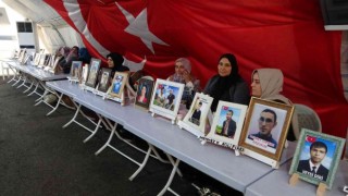 Ailelerin direnişi bin 218 gündür kararlılıkla devam ediyor