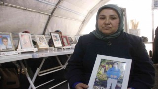 Ailelerin HDP önündeki kararlı duruşu bin 236 gündür devam ediyor