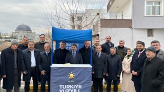 AK Parti 15 farklı noktada üyelik standı açtı