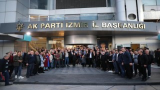 AK Parti İzmire 4 yılda 237 bin üye katıldı