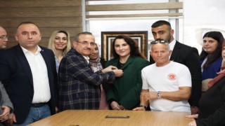 AK Partili Sürekliden 6lı masaya adaylık göndermesi