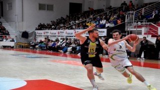 Aliağa Petkimspor kendine geldi