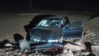 Alkollü sürücünün kullandığı araç kaza yaptı: 1 ölü, 1 yaralı