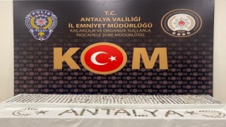 Antalyada bin 140 adet tarihi eser niteliğinde sikke ele geçirildi