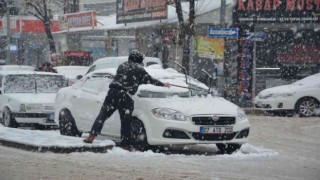 Antalyanın Korkuteli ilçesi beyaz gelinliğini giydi