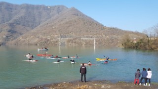 Artvin Muratlı Barajında su sporları şenliği düzenlendi