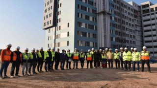 Aydın Şehir Hastanesinde çalışmalar yerinde incelendi