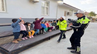 Aydında 17 anasınıfı öğrencisi “trafik dedektifi” oldu