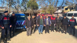 Aydında jandarma ekipleri vatandaşları çeşitli konularda bilgilendirdi