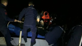 Ayvacık açıklarında 46 kaçak göçmen yakalandı