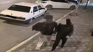 Azılı hırsız sevgililer, kıskıvrak yakalandı
