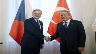 Bakan Akar, Çekya Başbakanı Fiala ile bir araya geldi