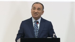 Bakan Bozdağ: Hakim ve savcıların vicdanı anayasa, kanun ve hukukla mutlak ve mutlak bağlı olmalıdır