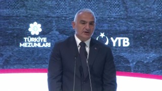 Bakan Ersoy: “Yetişmiş bir insandan daha değerli bir varlığınız bir kazancınız olamaz