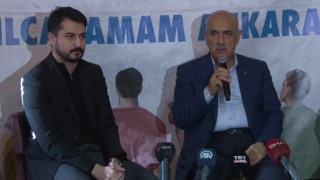 Bakan Kirişci ve eşi Kızılcahamamda gençlerle bir araya geldi