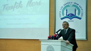 Bakan Özer: Bizim istediğimiz, Allahın isimlerinin tecelli ettiği coğrafyayı inşa edebilmek