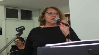 Balıkesirde amatörler korosu ilk konserini huzurevinde verdi