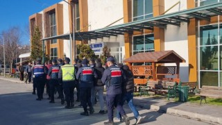 Balıkesirde jandarmadan uyuşturucu ve organize suç operasyonu: 45 gözaltı