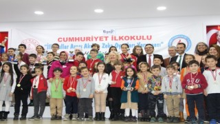 Bandırma da akıl ve zekâ oyunlarında kazananlar ödüllerini aldılar
