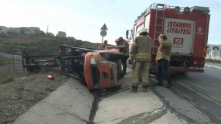 Başakşehirde forklift devrildi, 1i ağır 2 yaralı
