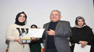 Başkan Büyükkılıç 7. Evlilik Akademisi Sertifika Törenine katıldı