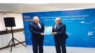 Başkan Büyükkılıça yılın ilk ödülü TBBden
