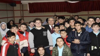 Başkan Çerçi Ahmet Yesevili öğrencilerle buluştu