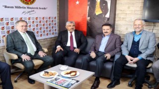 Başkan Demir: “Sahil yeniden projelendiriliyor