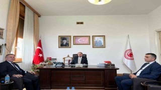 Başkan Özdoğan, yatırımlar için yeni yılda da başkent yolunda
