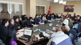Başkan Süer gazetecilerle bir araya geldi