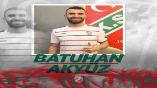Batuhan Akyüz, Karşıyakada