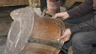 Bayburtta son bakırcılar zamana direniyor