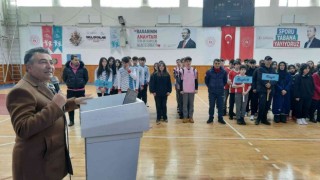 Bayburtun ev sahipliğinde bowling gençler grup müsabakaları başladı