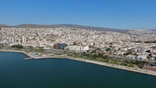 ‘Bayraklı Çözüm Merkezi yüzleri güldürüyor