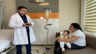 Bebeklerde bağırsak felcine dikkat: Bebeğim ölüyor zannettim