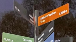 Berlinde dikkat çeken Eskişehir tabelası