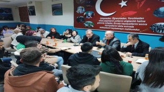 BEÜ Rektörü Prof. Dr. Elmastaş Adilcevaz KYKda kalan öğrenciler ile bir araya geldi