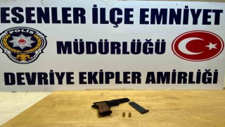 Boşanma aşamasında olduğu eşini sokak ortasında öldüren zanlı adliyeye sevk edildi