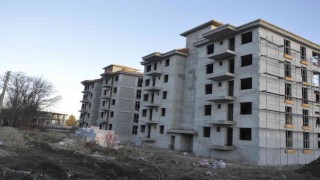 Burdurda inşaattan düşen işçi ağır yaralandı