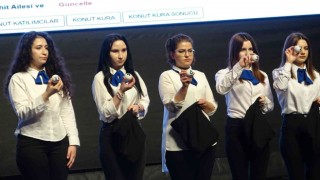 Bursada TOKİ kura heyecanı...Salon doldu taştı