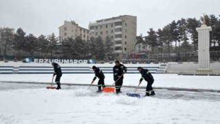 Büyükşehir kışla mücadelede de 7/24 görevinin başında